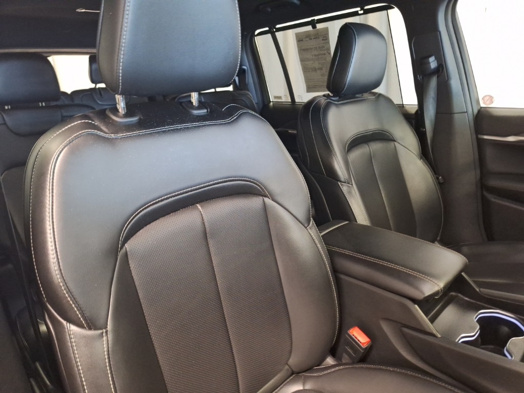used 2024 Jeep Grand Cherokee L car, priced at $34,777