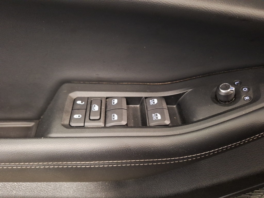 used 2024 Jeep Grand Cherokee L car, priced at $34,777