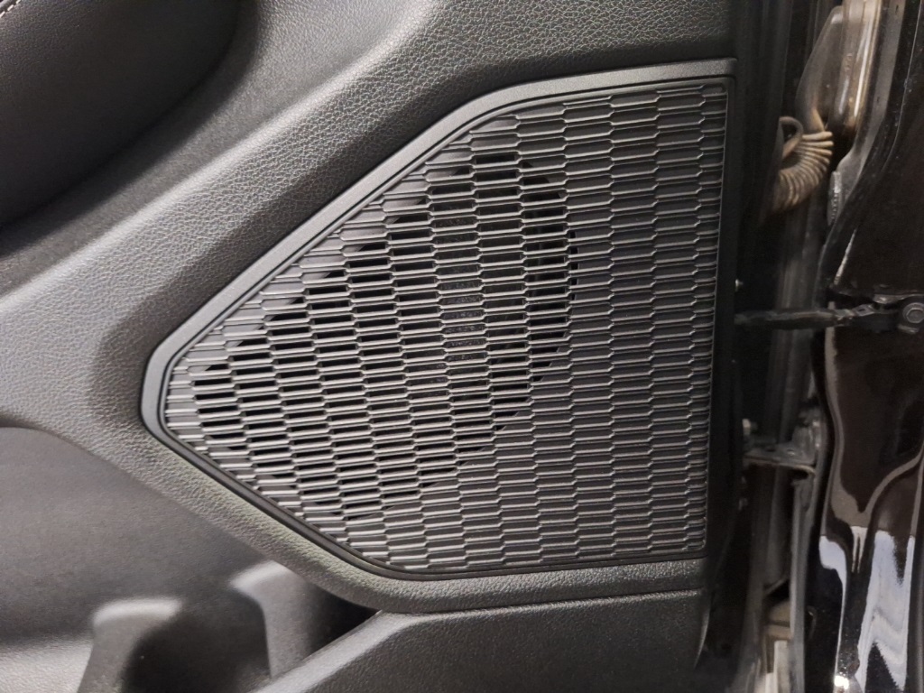 used 2024 Jeep Grand Cherokee L car, priced at $34,777