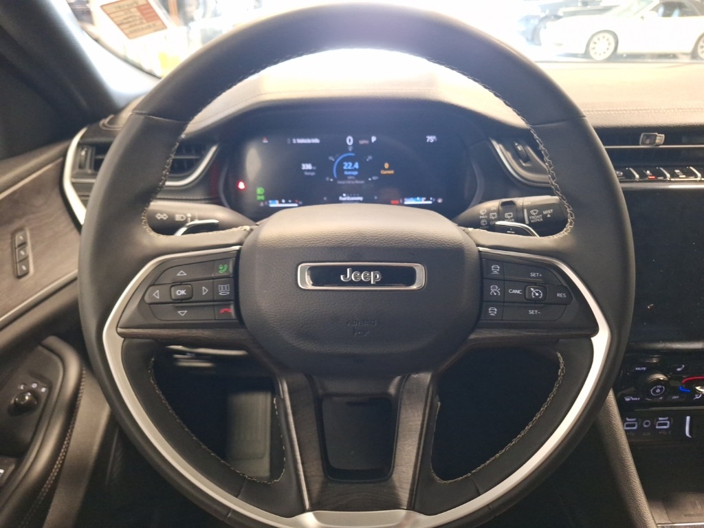 used 2024 Jeep Grand Cherokee L car, priced at $34,777