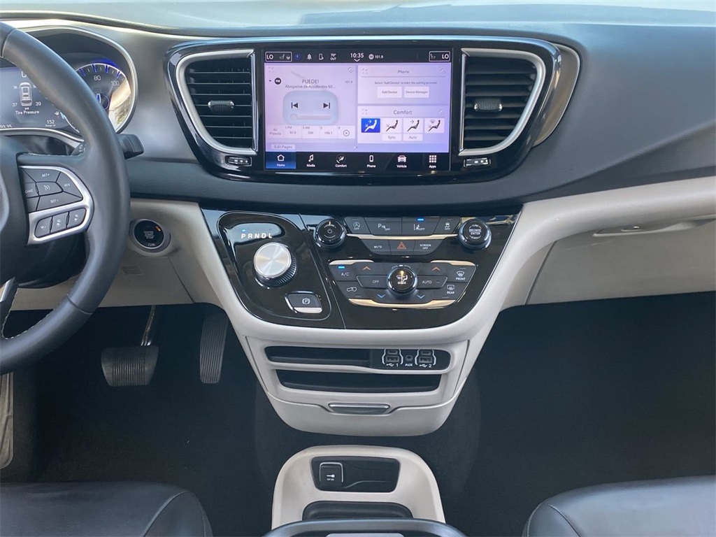 used 2023 Chrysler Pacifica car, priced at $21,991