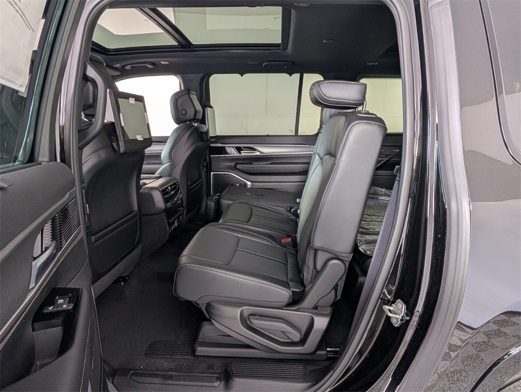 new 2025 Jeep Wagoneer L car, priced at $93,220