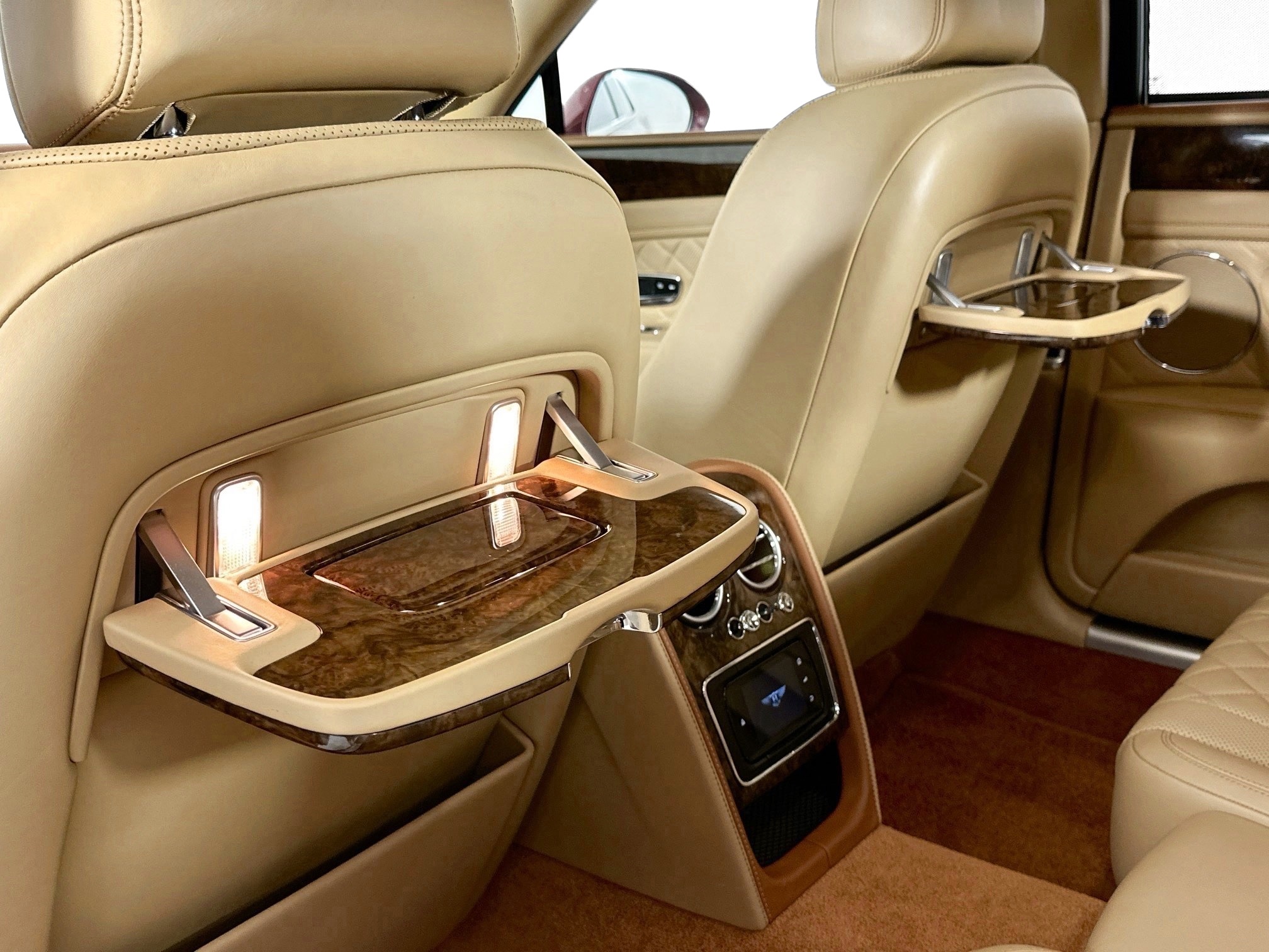 used 2018 Bentley Flying Spur car, priced at $114,999