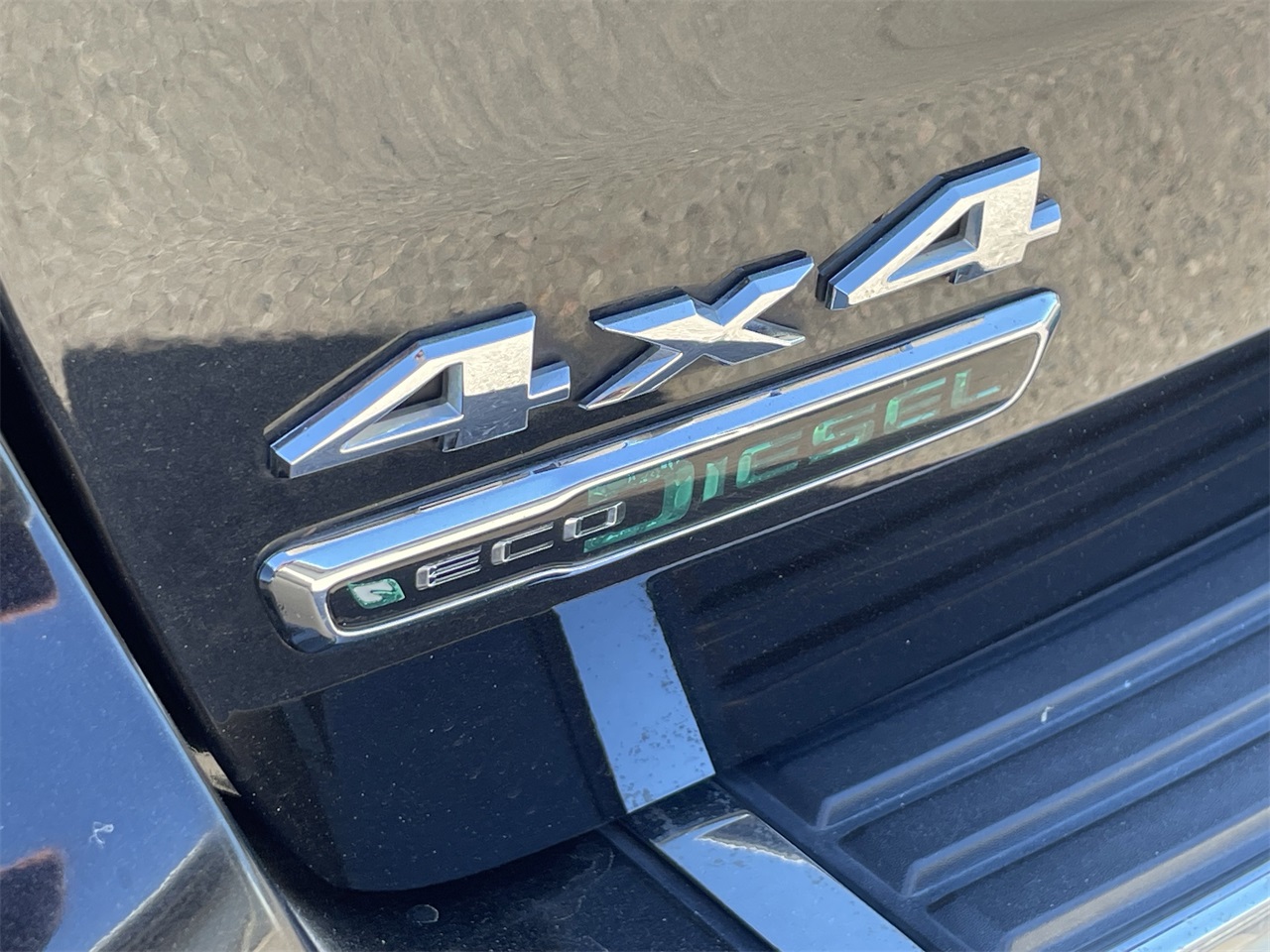 used 2014 Jeep Grand Cherokee car, priced at $12,999