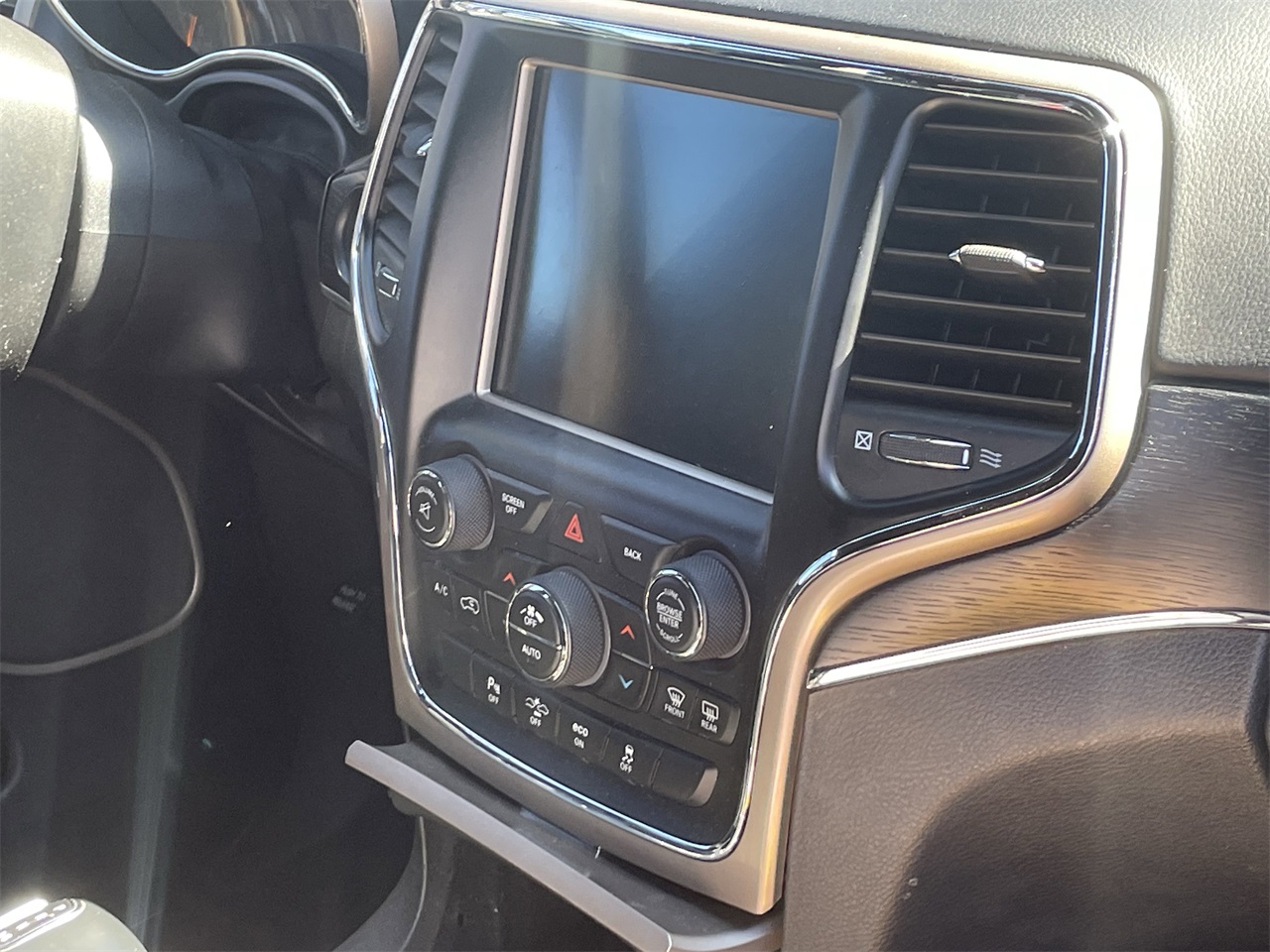 used 2014 Jeep Grand Cherokee car, priced at $12,999