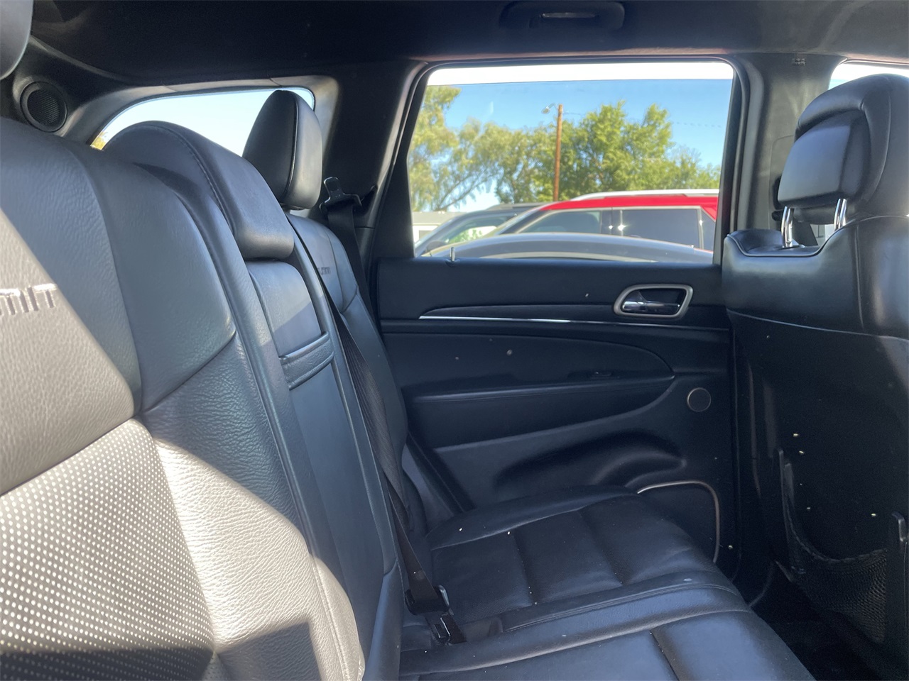 used 2014 Jeep Grand Cherokee car, priced at $12,999