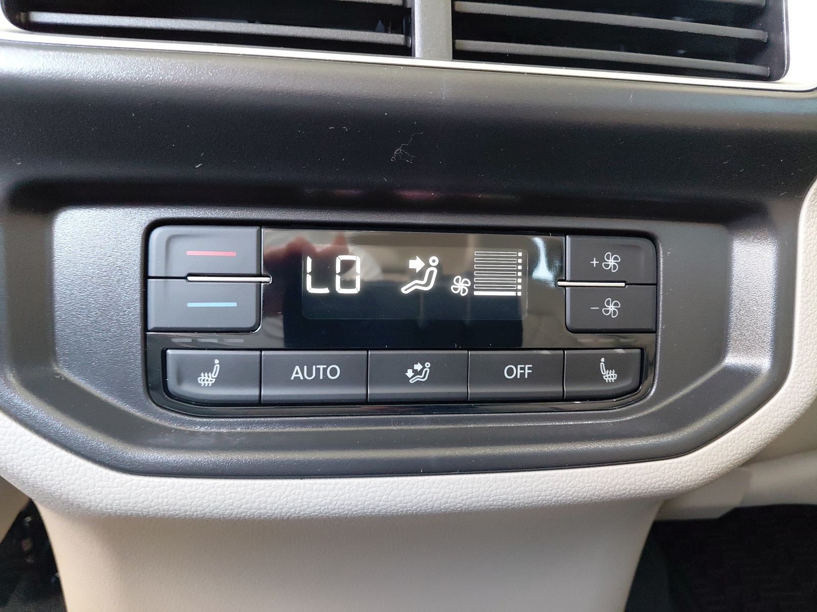 new 2026 Volkswagen Atlas car, priced at $55,511