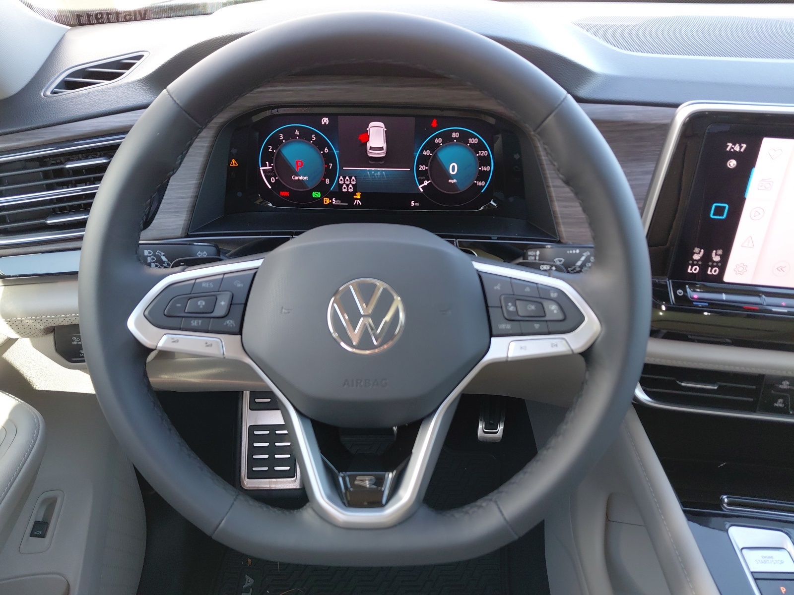 new 2026 Volkswagen Atlas car, priced at $55,511