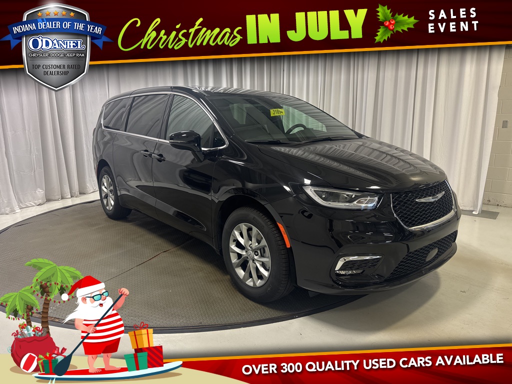 new 2025 Chrysler Pacifica car, priced at $44,473