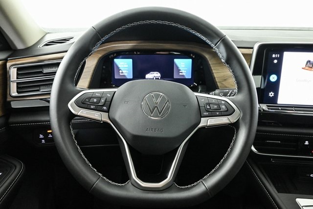 new 2025 Volkswagen Atlas car, priced at $39,922