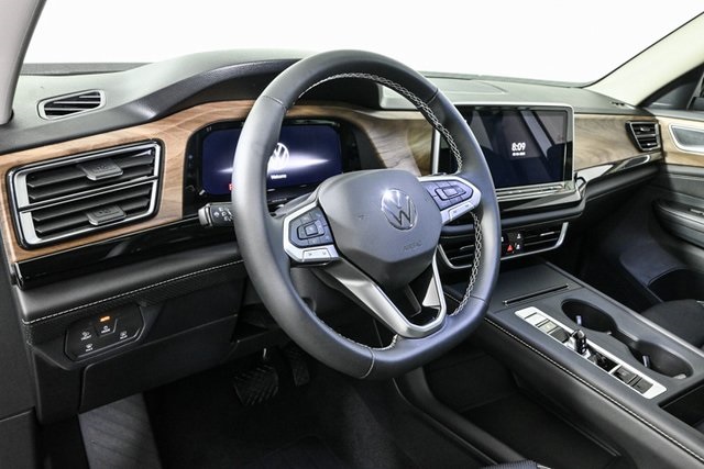 new 2025 Volkswagen Atlas car, priced at $39,922