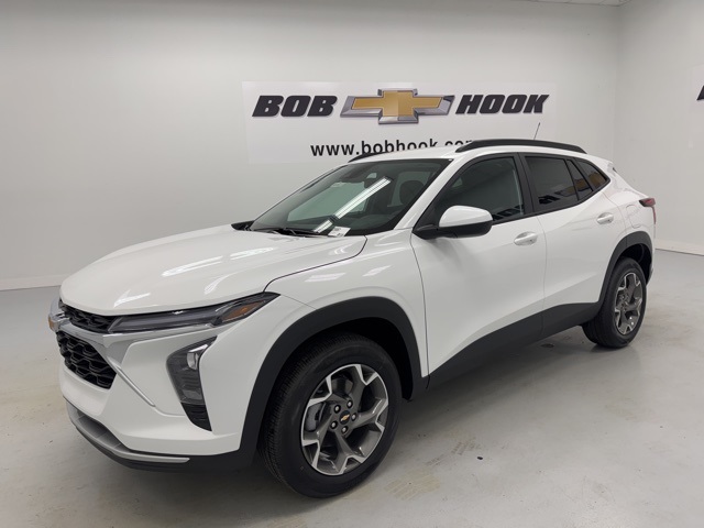 new 2025 Chevrolet Trax car, priced at $24,135