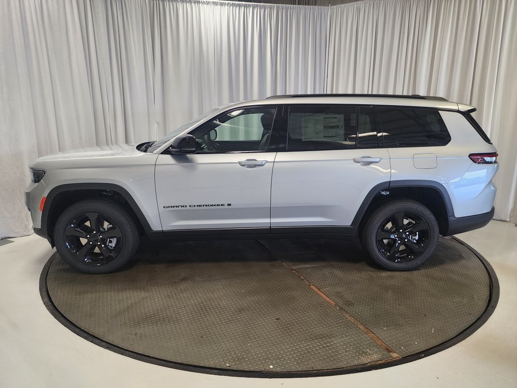 new 2025 Jeep Grand Cherokee L car, priced at $42,999