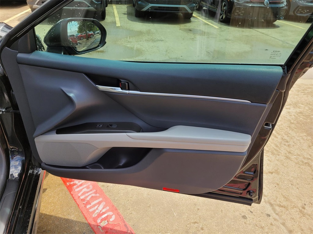 used 2021 Toyota Camry Hybrid car, priced at $25,390