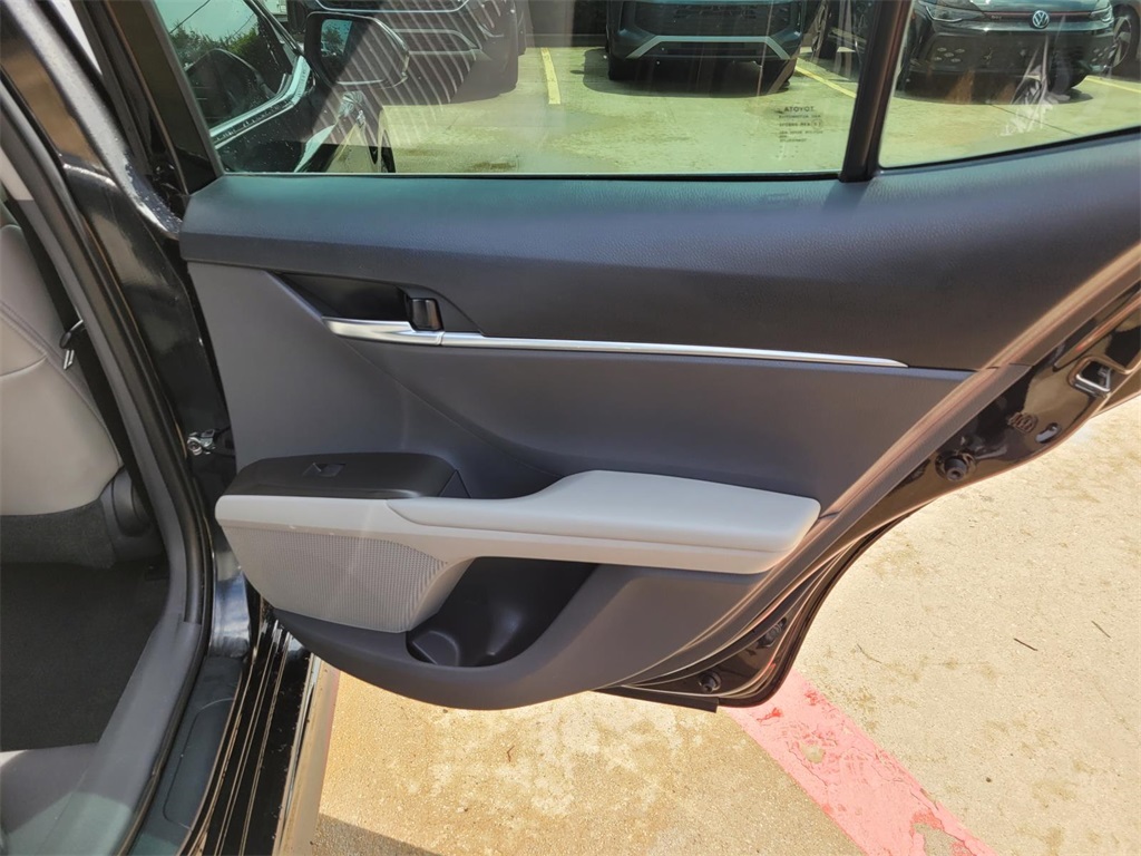 used 2021 Toyota Camry Hybrid car, priced at $25,390