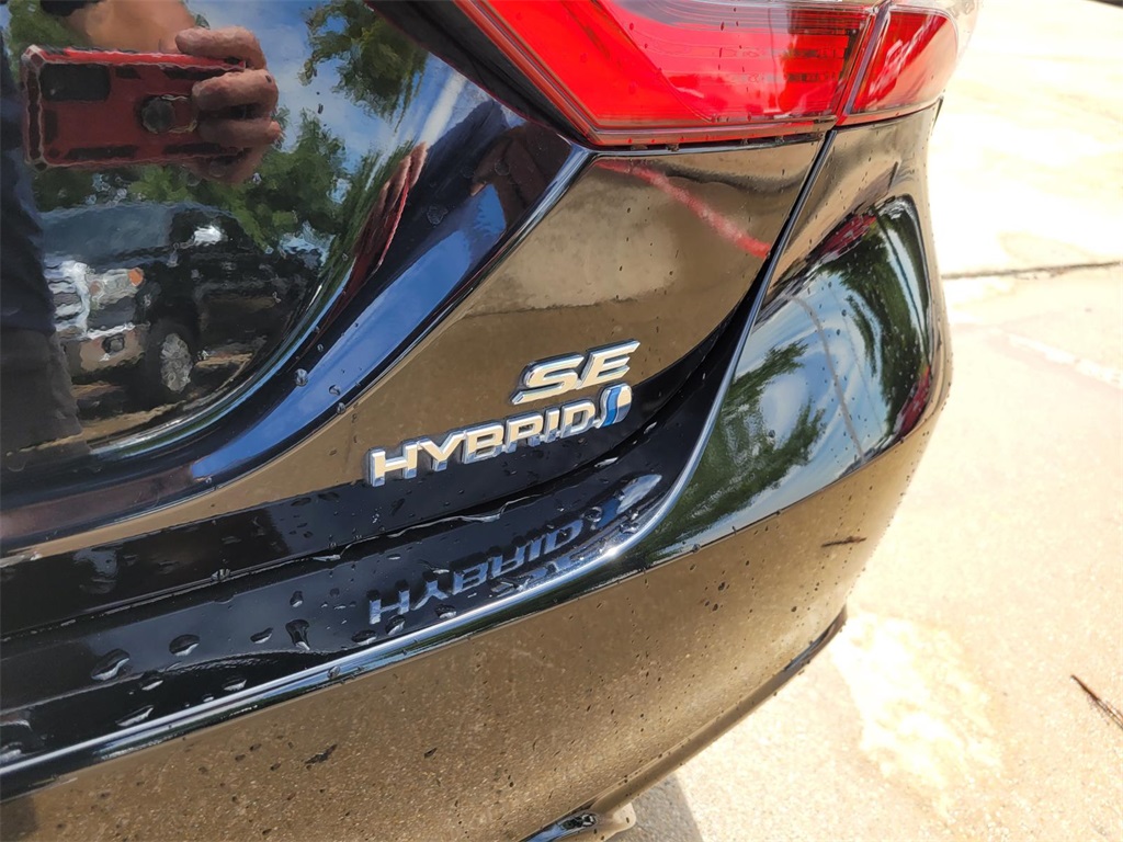 used 2021 Toyota Camry Hybrid car, priced at $25,390