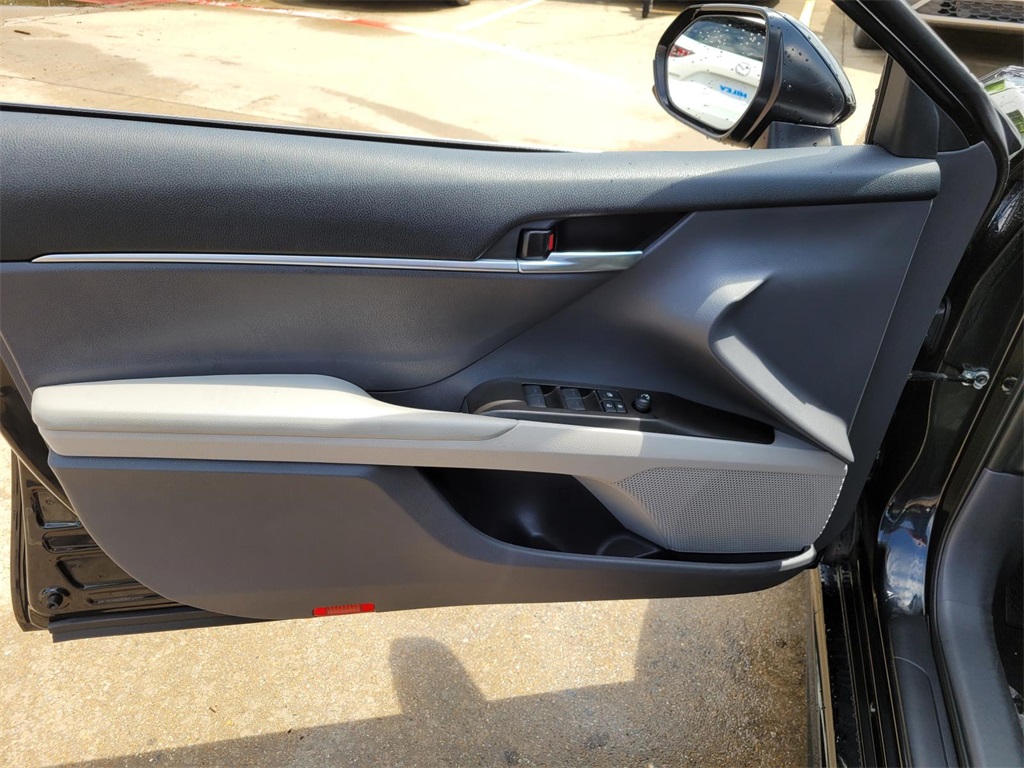 used 2021 Toyota Camry Hybrid car, priced at $25,390