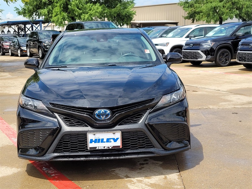 used 2021 Toyota Camry Hybrid car, priced at $25,390
