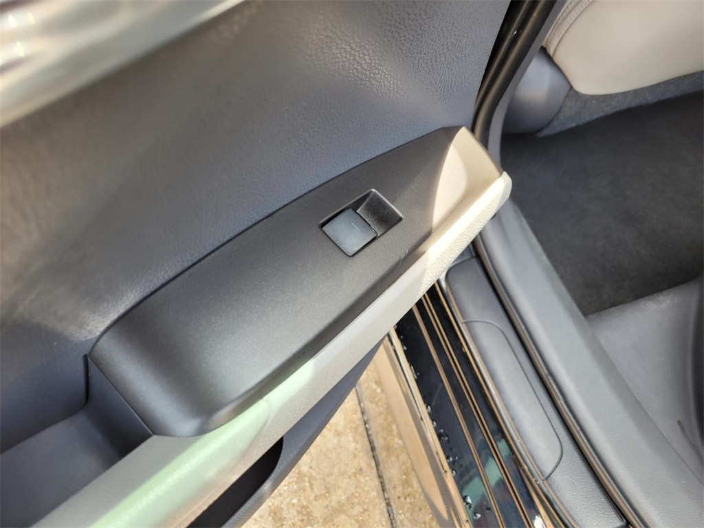 used 2021 Toyota Camry Hybrid car, priced at $25,390