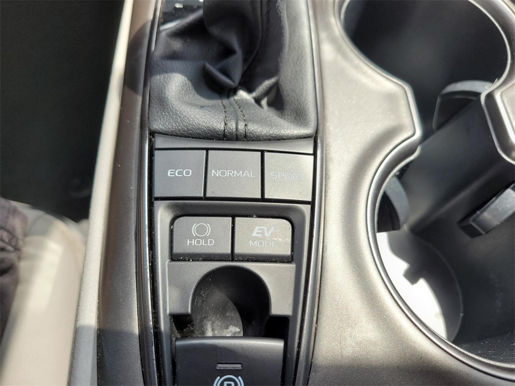 used 2021 Toyota Camry Hybrid car, priced at $25,390