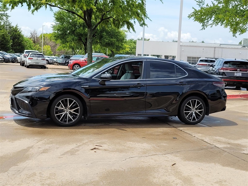 used 2021 Toyota Camry Hybrid car, priced at $25,390