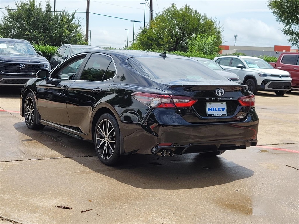 used 2021 Toyota Camry Hybrid car, priced at $25,390