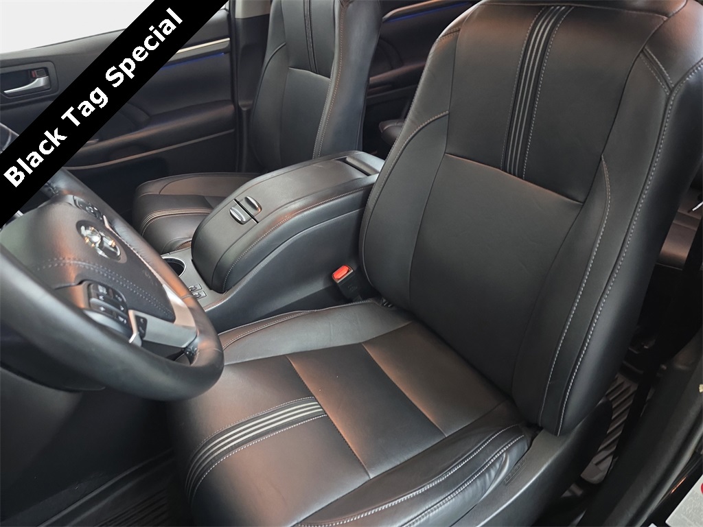 used 2017 Toyota Highlander car, priced at $23,777