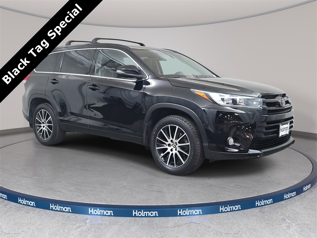 used 2017 Toyota Highlander car, priced at $23,777