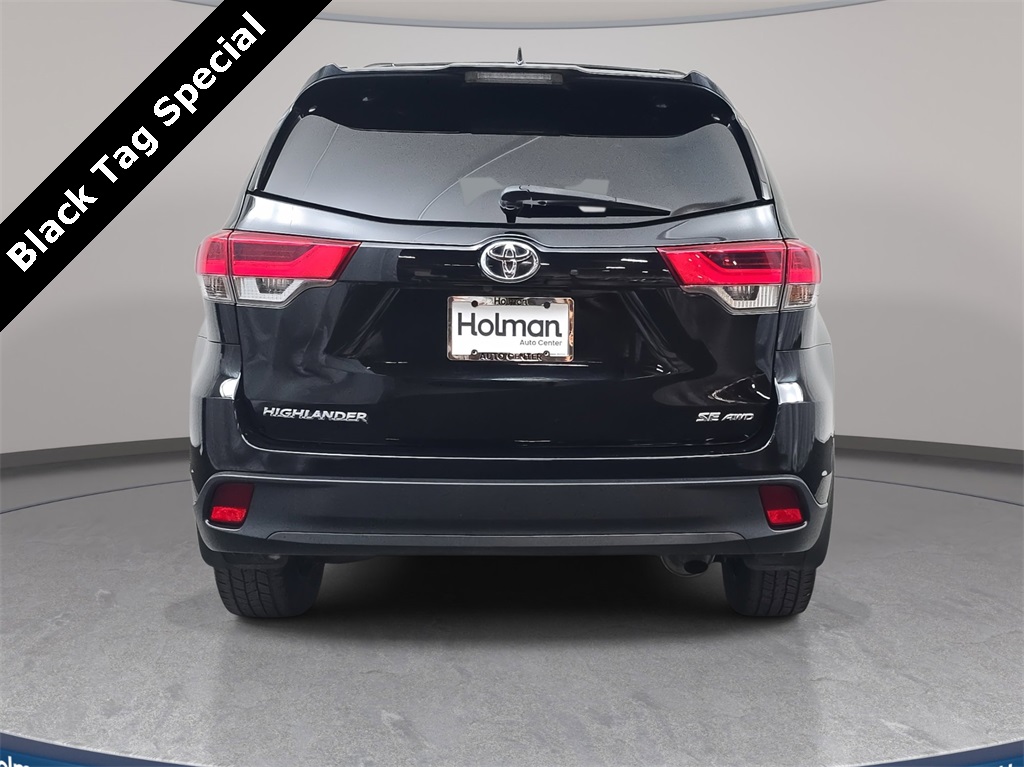used 2017 Toyota Highlander car, priced at $23,777