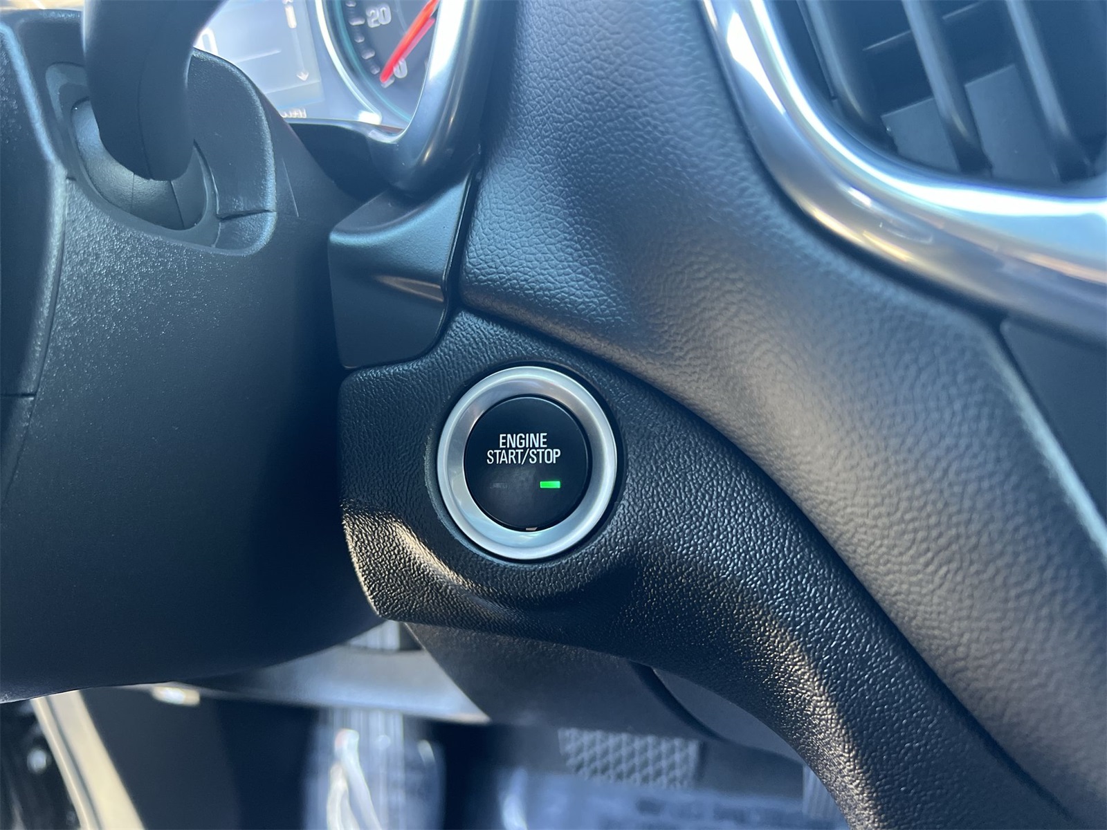 used 2022 Chevrolet Equinox car, priced at $23,991