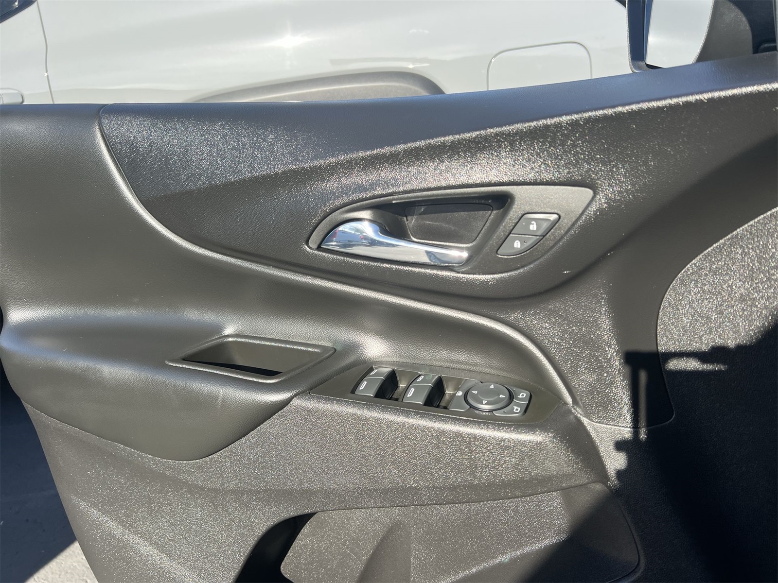 used 2022 Chevrolet Equinox car, priced at $23,991