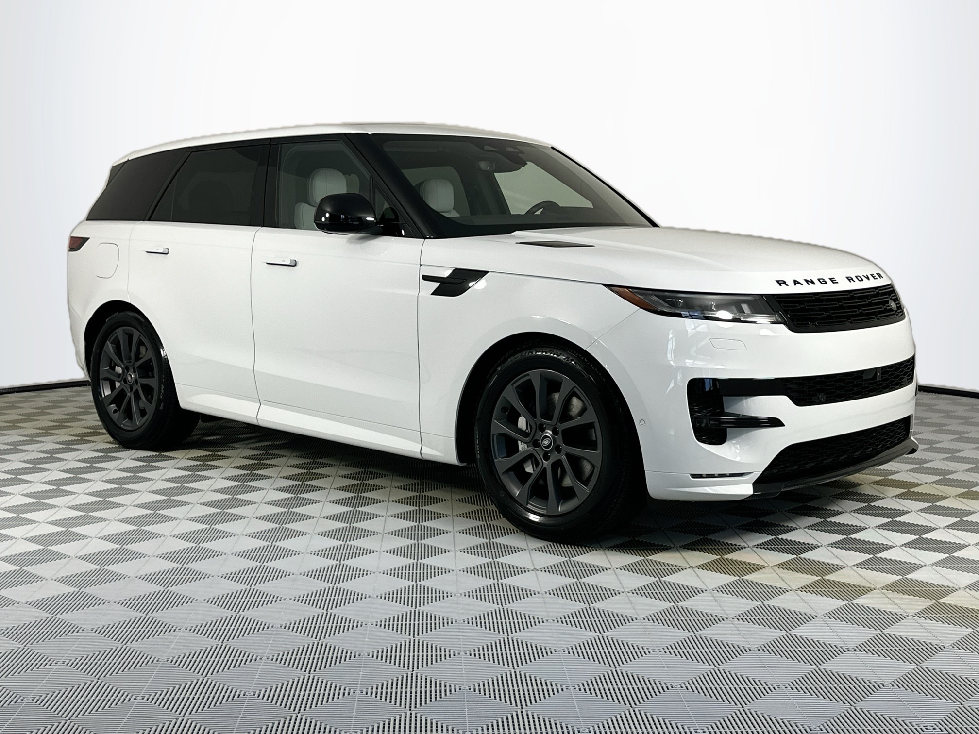 new 2025 Land Rover Range Rover Sport Plug-in Hybrid car, priced at $97,840