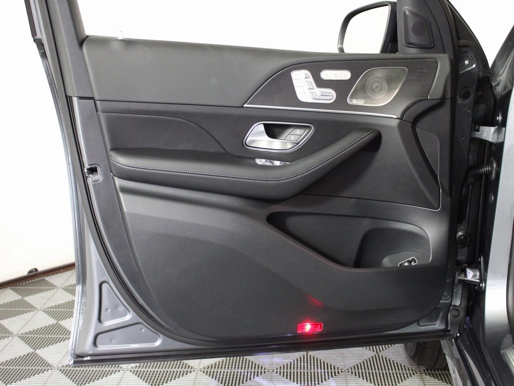 new 2026 Mercedes-Benz GLE car, priced at $78,850