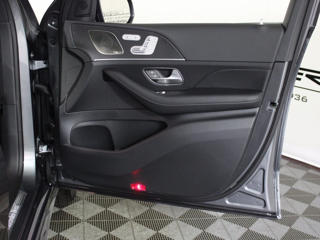 new 2026 Mercedes-Benz GLE car, priced at $78,850
