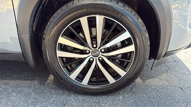 used 2024 Nissan Pathfinder car, priced at $38,871