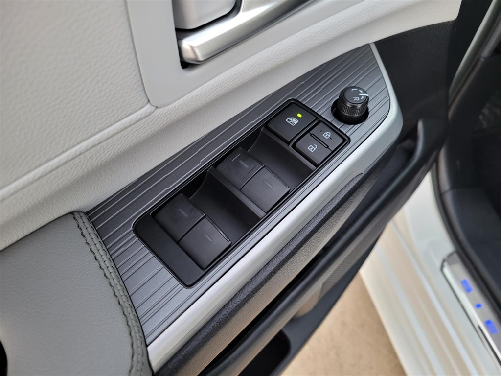 used 2025 Toyota Sienna car, priced at $45,757