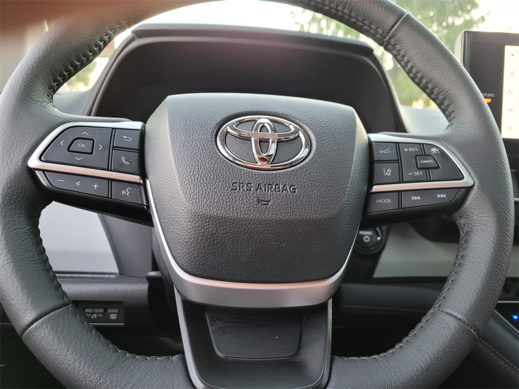 used 2025 Toyota Sienna car, priced at $45,757