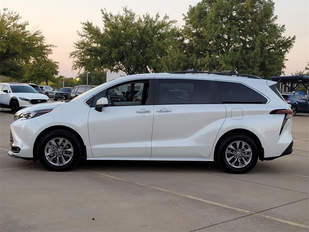 used 2025 Toyota Sienna car, priced at $45,757