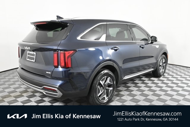 used 2023 Kia Sorento Hybrid car, priced at $29,950