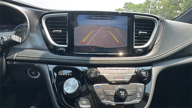 new 2025 Chrysler Pacifica car, priced at $48,159