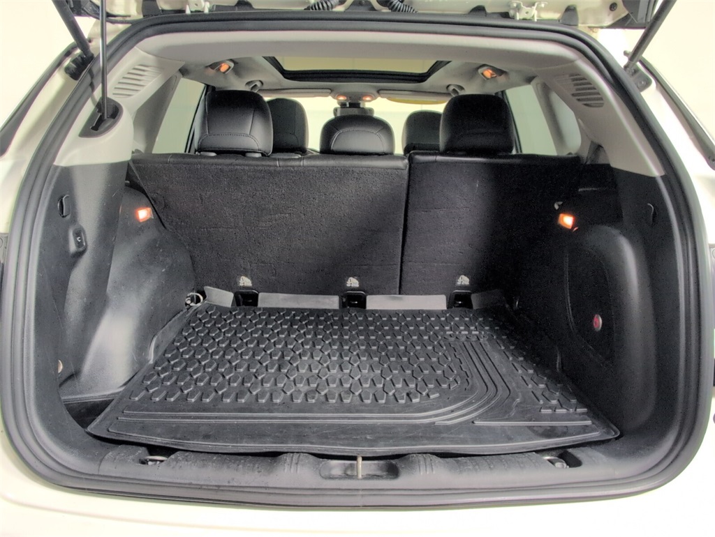 used 2018 Jeep Compass car, priced at $13,900