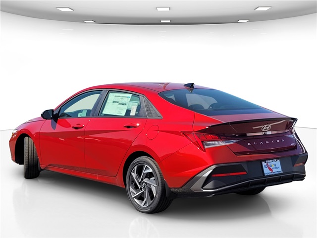 new 2025 Hyundai Elantra Hybrid car, priced at $25,840