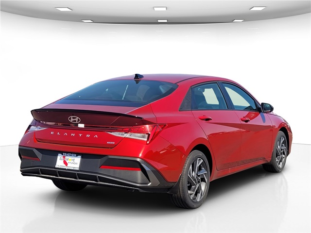 new 2025 Hyundai Elantra Hybrid car, priced at $25,840