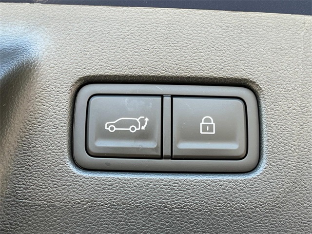 new 2025 Hyundai Santa Fe Hybrid car, priced at $47,600