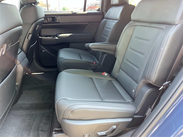 new 2025 Hyundai Santa Fe Hybrid car, priced at $47,600