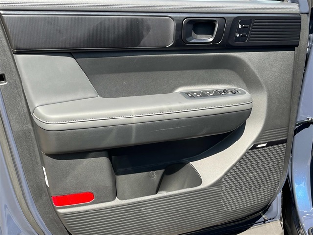 new 2025 Hyundai Santa Fe Hybrid car, priced at $47,600