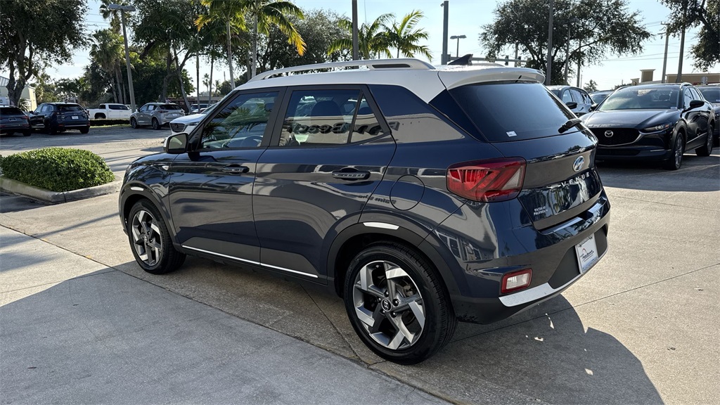 used 2022 Hyundai Venue car, priced at $14,998