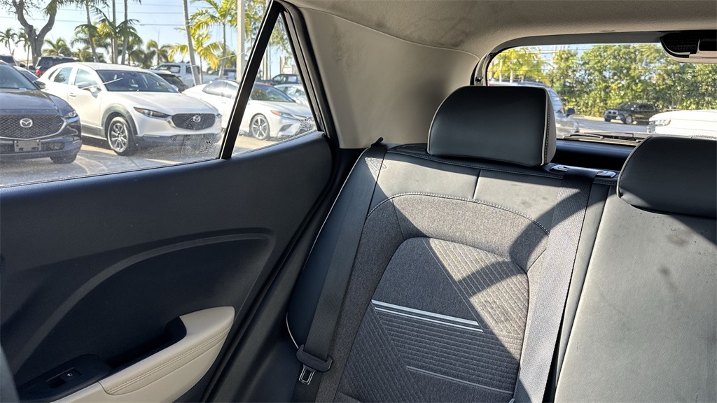 used 2022 Hyundai Venue car, priced at $14,998