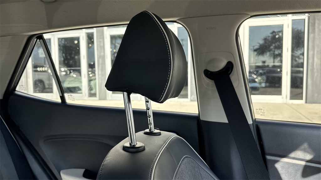 used 2022 Hyundai Venue car, priced at $14,998