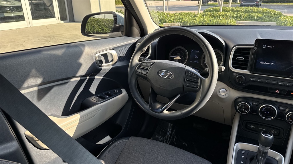 used 2022 Hyundai Venue car, priced at $14,998